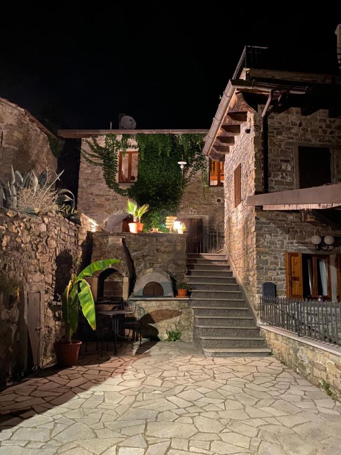 Bed and Breakfast Relais San Filippo In Sogaglia Mulazzo Exterior foto